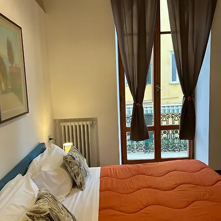 Konukevi Cavour Centre 3*