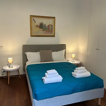 Cavour Centre ラ・スペツィア