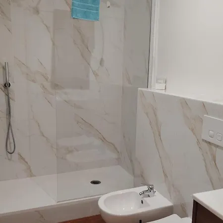 Cavour Centre Guest house